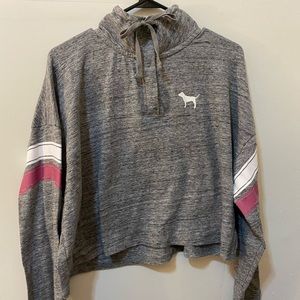 Pink cropped sweatshirt 💗✨